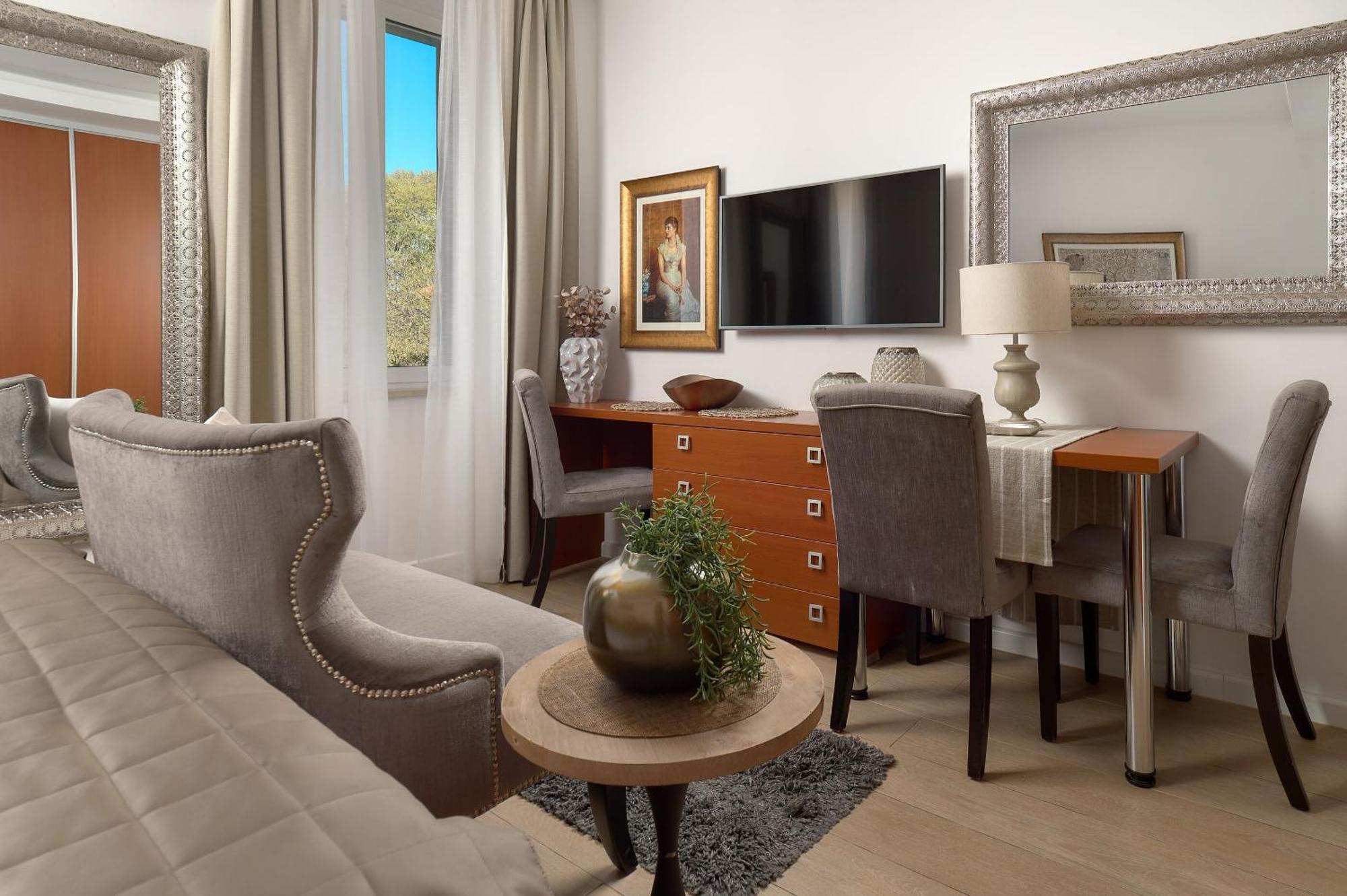 Apartments Studios 81 Split Bagian luar foto