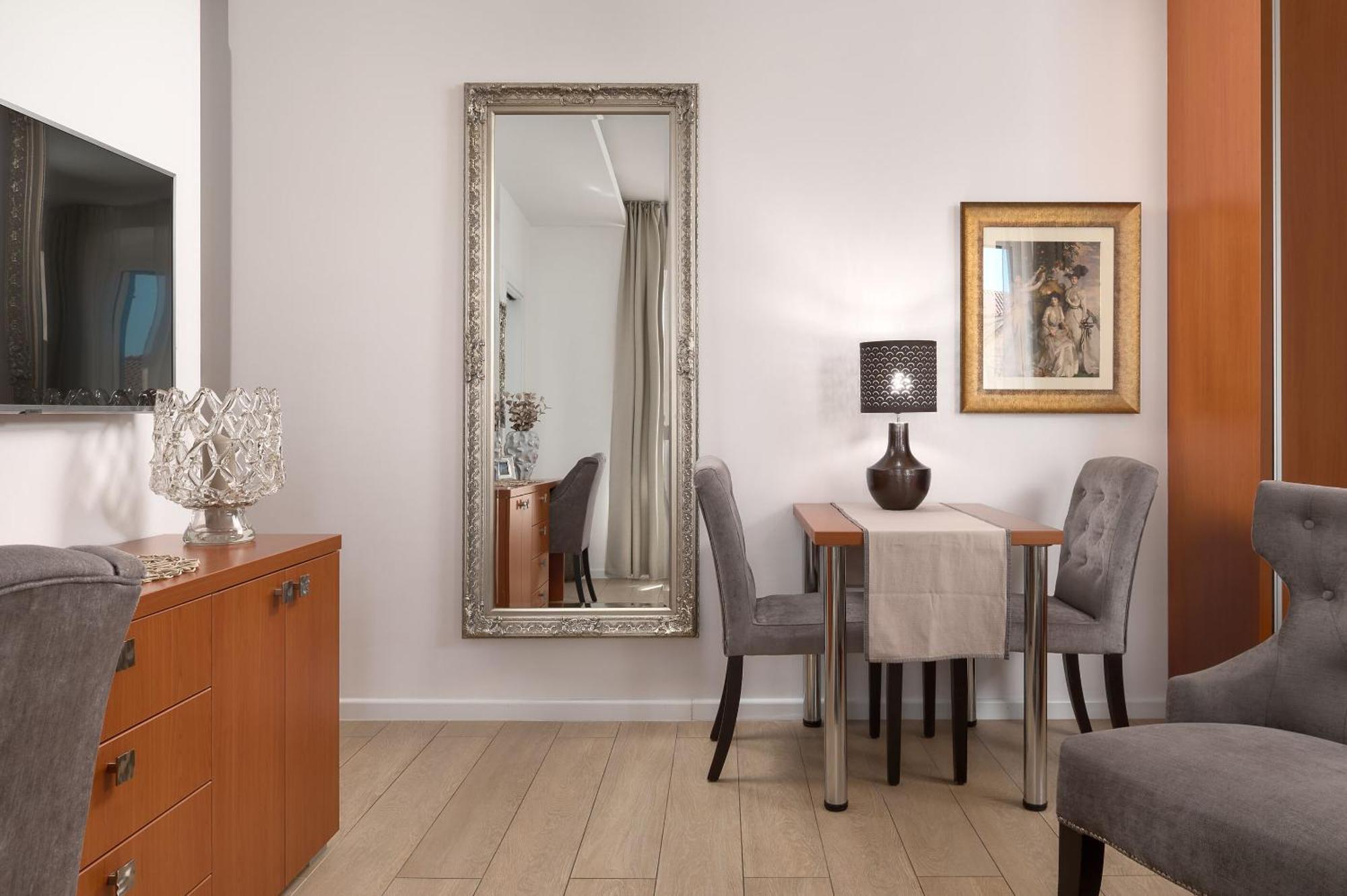 Apartments Studios 81 Split Bagian luar foto